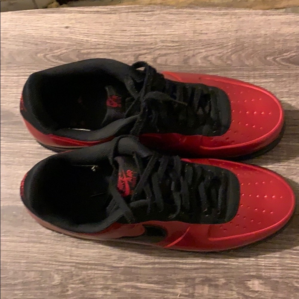 Air Force 1 - Picture 2 of 8
